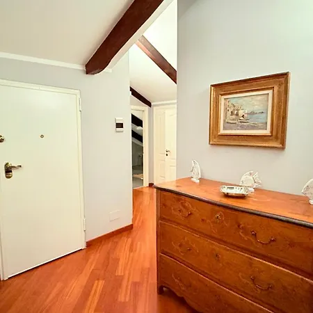 La Mansarda Del Principe - Luxury Terrace Apartamento