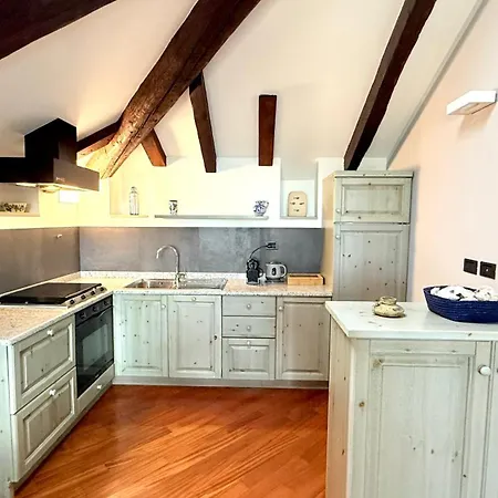 La Mansarda Del Principe -luxury With View Terrace Apartment